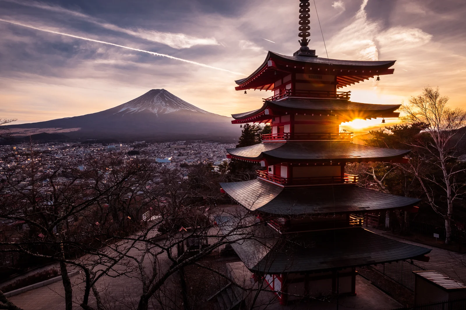 Chureito Pagoda overlooking Fujiyoshida and Mount Fuji at sunset, Japan